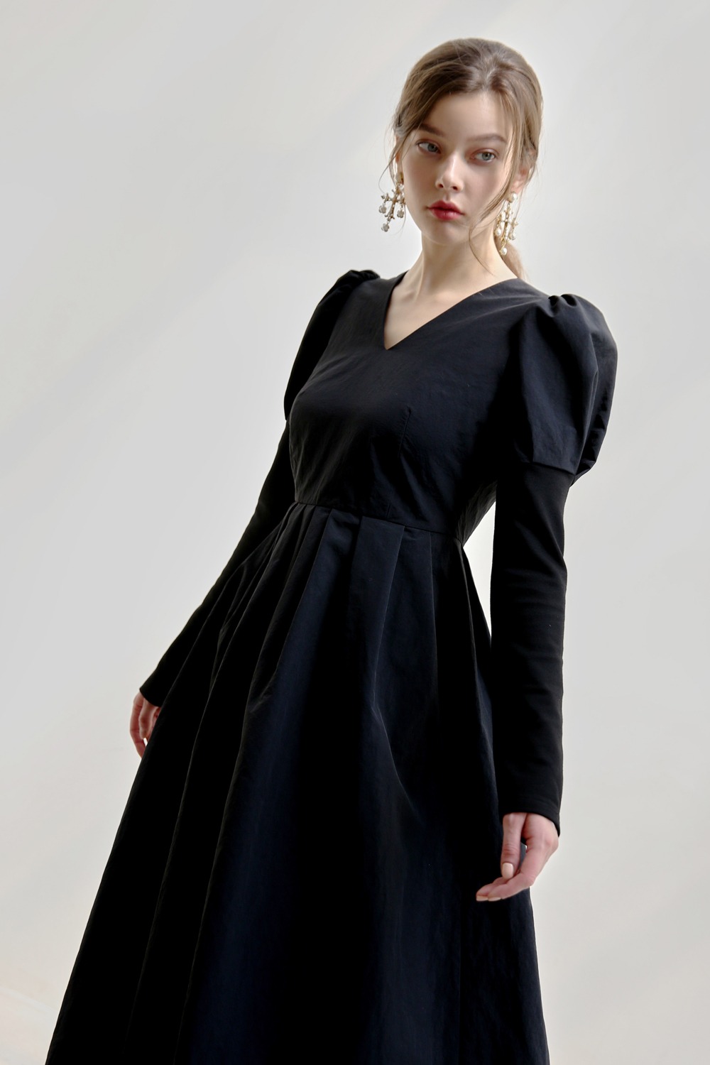 Absolute puff sleeve dress (Black)